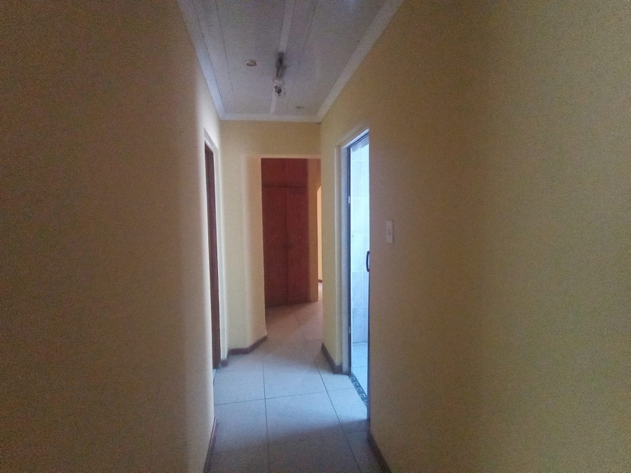 4 Bedroom Property for Sale in Southernwood Eastern Cape